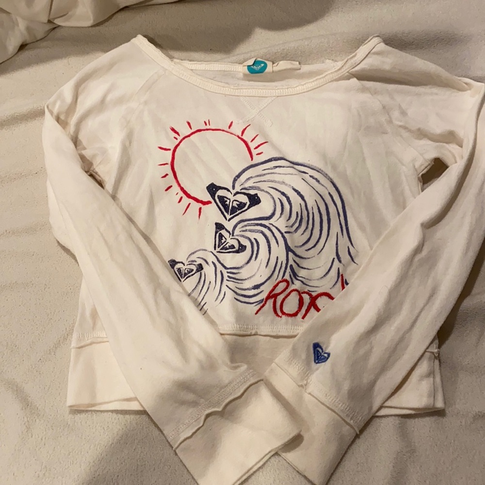 very good shape cropped roxy long sleeve shirt